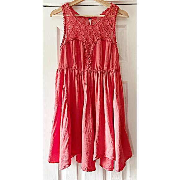Free People Coral Fiesta Crochet Dress Size Medium - Picture 1 of 9
